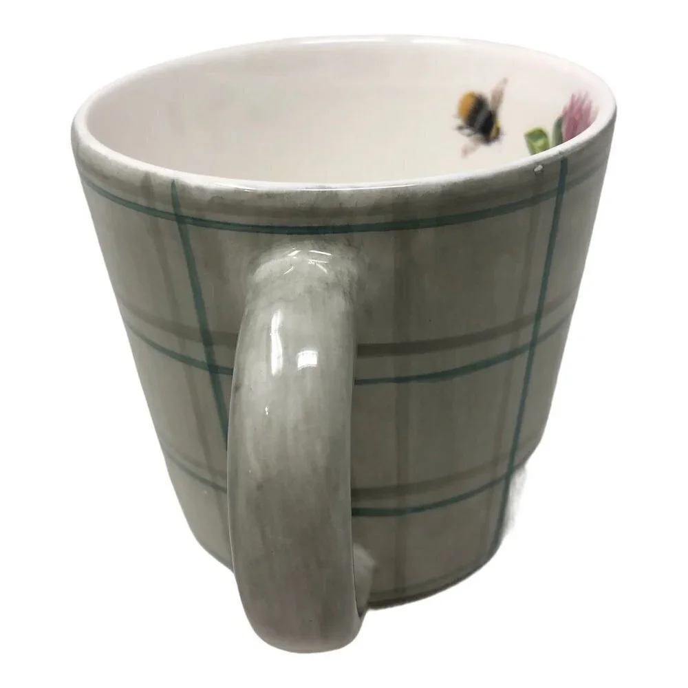 Hallmark by Marjolein Bastin Coffee Tea Mug Cup  Green Plaid‎ Relax Break